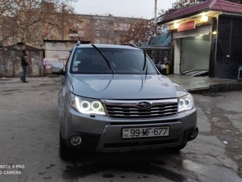 Subaru Forester, 2009 il, 2.0 L, 328 000 km