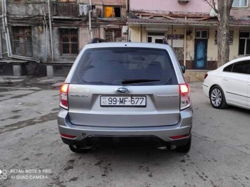 Subaru Forester, 2009 il, 2.0 L, 328 000 km