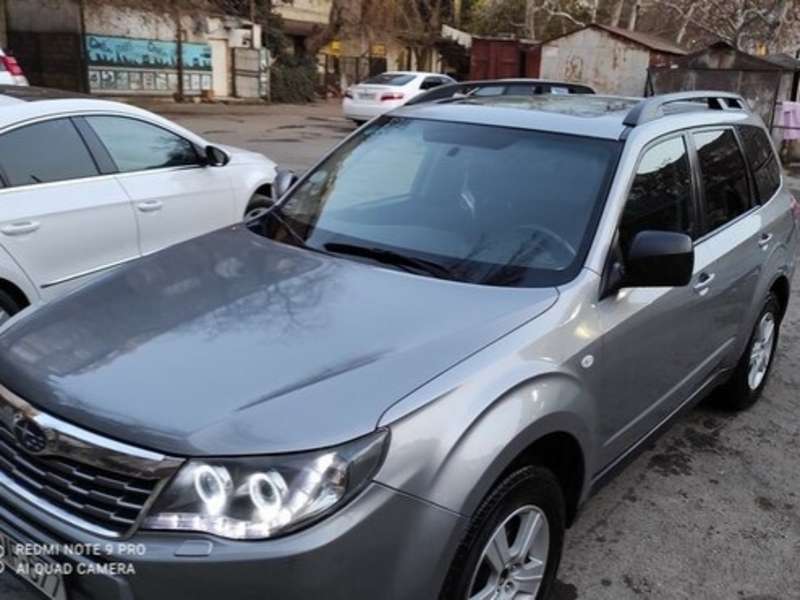 Subaru Forester, 2009 il, 2.0 L, 328 000 km
