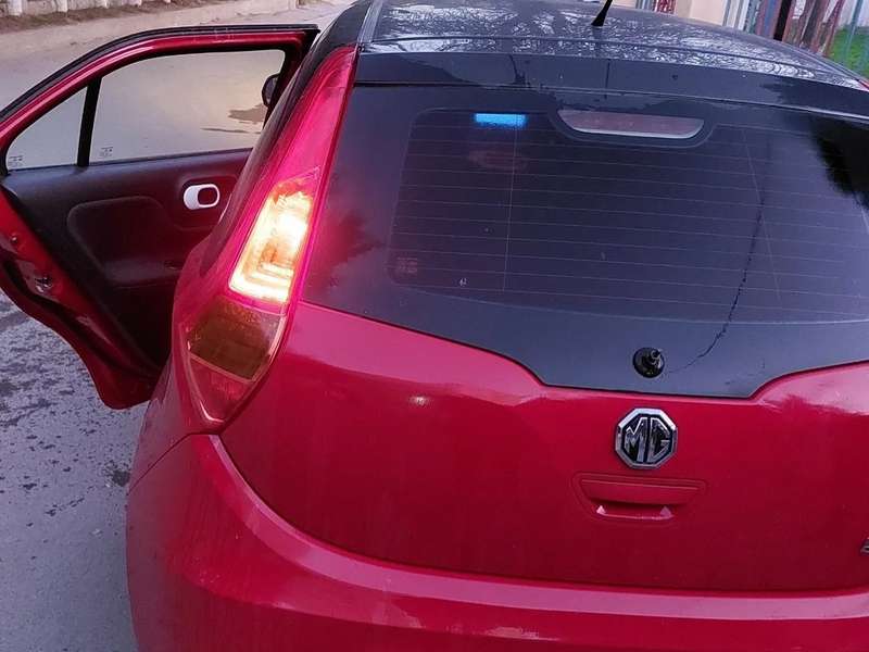MG 3, 2012 il, 1.5 L, 67 000 km