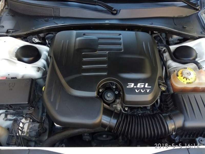 Chrysler 300, 2012 il, 3.6 L, 150 000 km