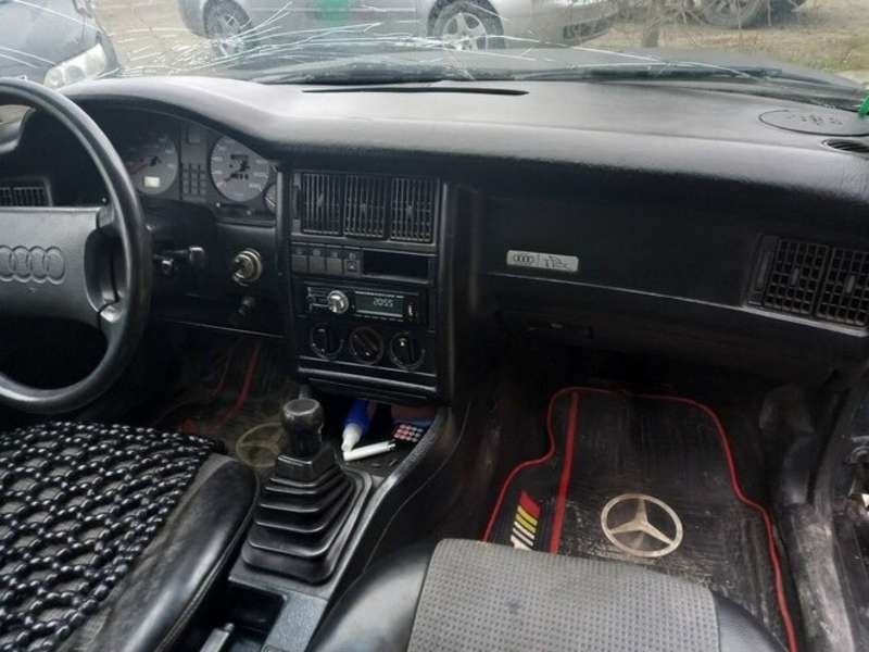 Audi 80, 1990 il, 1.8 L, 325 044 km