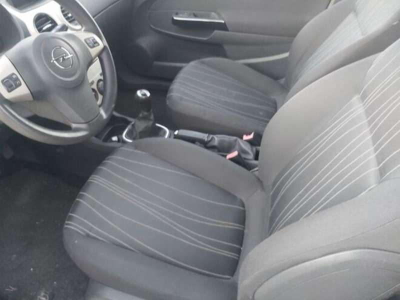 Opel Corsa, 2010 il, 1.3 L, 268 000 km