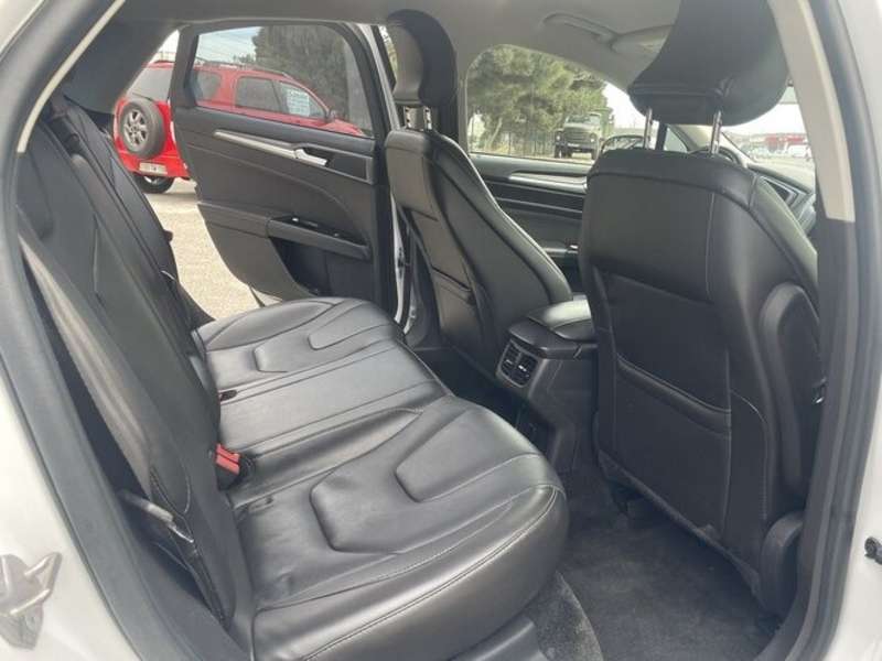 Ford Fusion, 2015 il, 2.0 L, 103 205 km