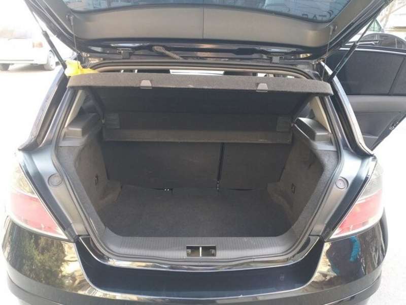 Opel Astra, 2009 il, 1.4 L, 133 040 km