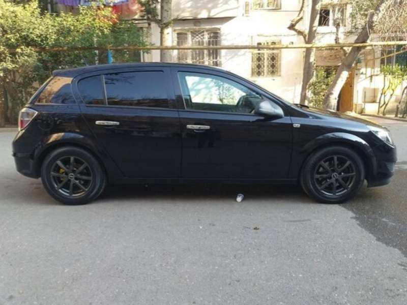 Opel Astra, 2009 il, 1.4 L, 133 040 km