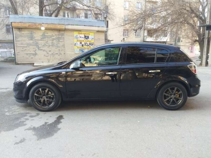 Opel Astra, 2009 il, 1.4 L, 133 040 km