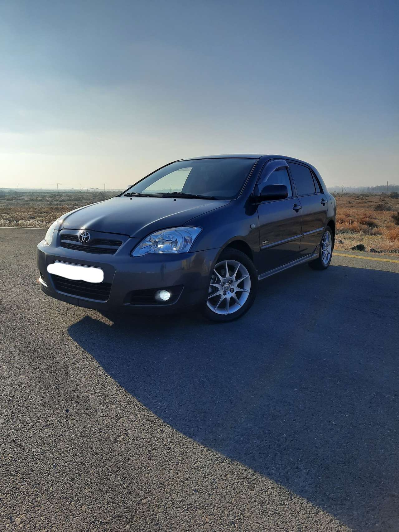 Toyota Corolla, 2006 il, 1.4 L, 210 000 km
