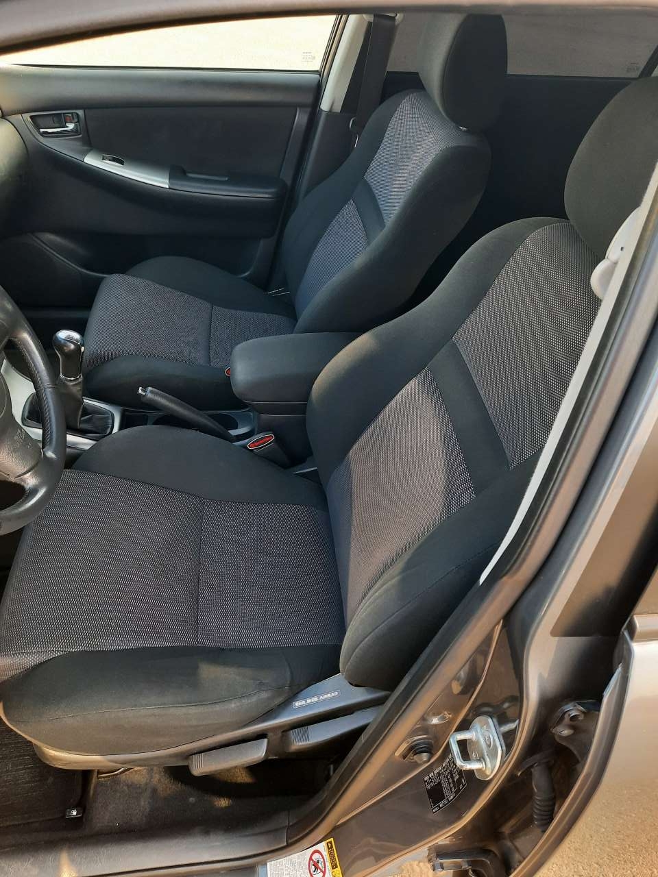 Toyota Corolla, 2006 il, 1.4 L, 210 000 km