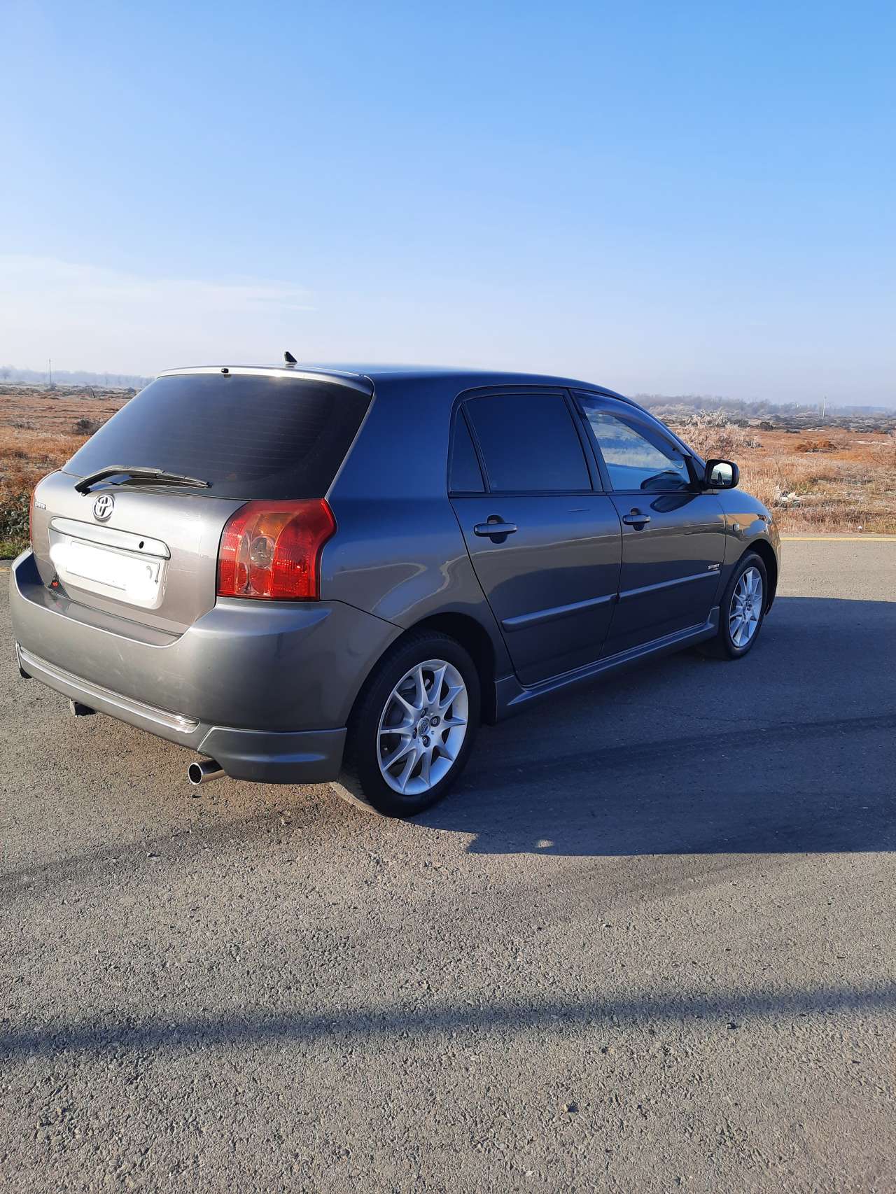Toyota Corolla, 2006 il, 1.4 L, 210 000 km