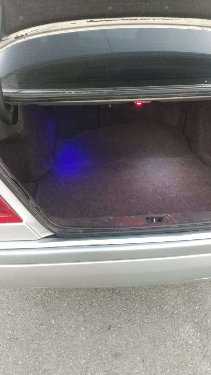 Mercedes C 230, 1997 il, 2.3 L, 275 000 km