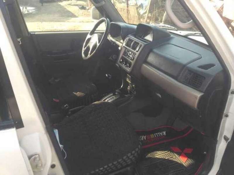 Mitsubishi Pajero iO, 1999 il, 1.8 L, 323 000 km