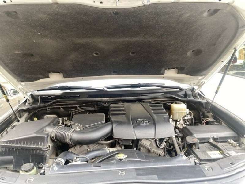 Toyota Land Cruiser, 2013 il, 4.0 L, 70 000 km