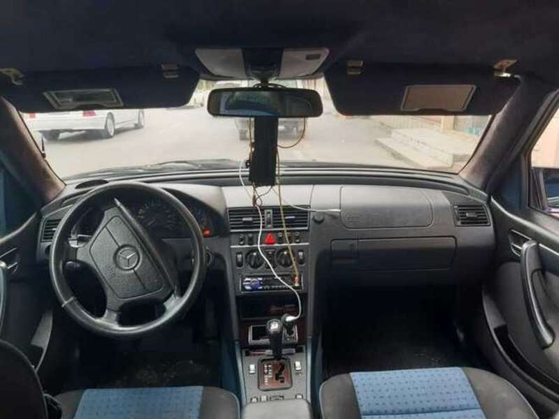 Mercedes C 220, 1999 il, 2.2 L, 450 000 km