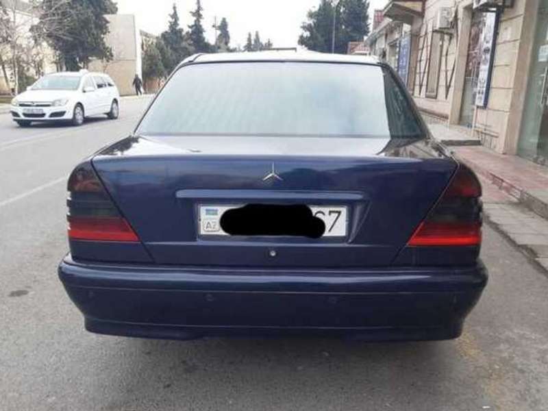 Mercedes C 220, 1999 il, 2.2 L, 450 000 km