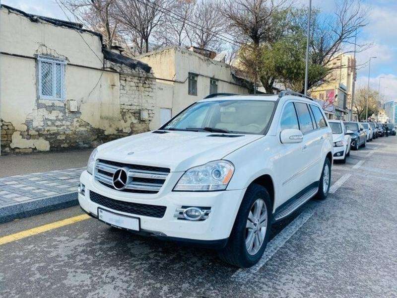 Mercedes GL 450, 2007 il, 4.7 L, 168 000 km