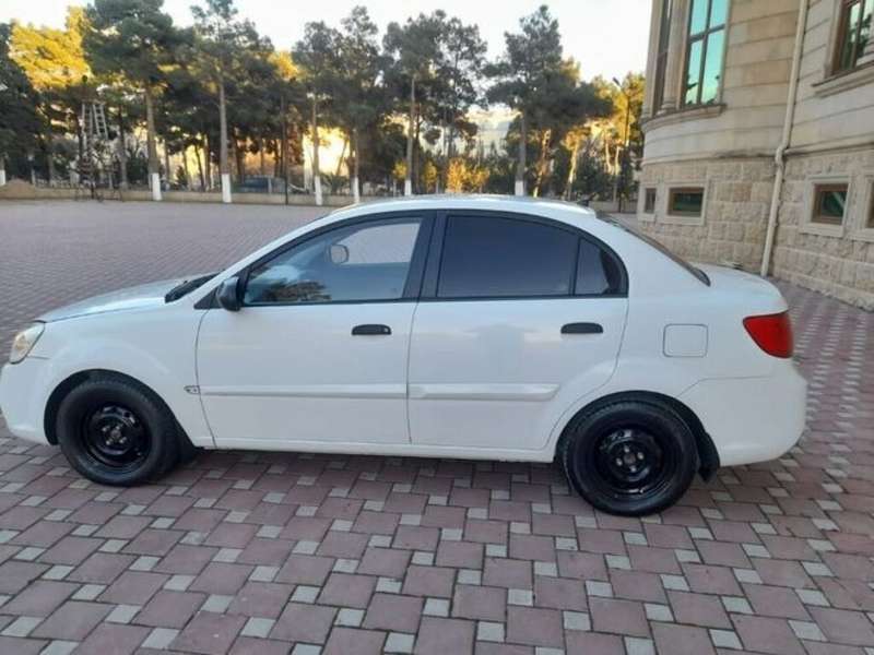 Kia Rio, 2009 il, 1.4 L, 254 798 km