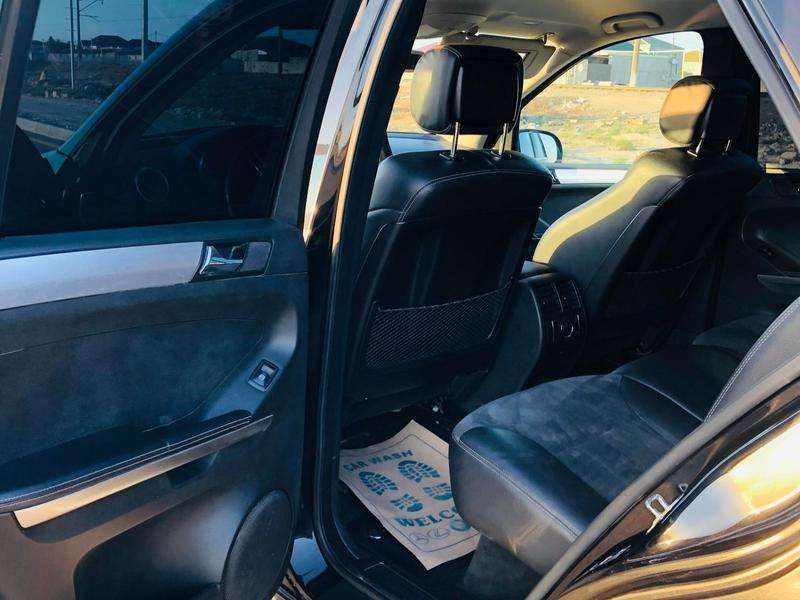 Mercedes ML 350, 2005 il, 3.5 L, 217 000 km