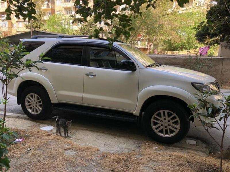 Toyota Fortuner, 2012 il, 2.7 L, 135 000 km