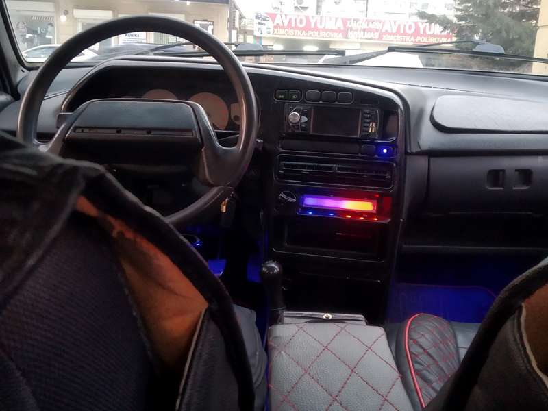 LADA (VAZ) 2115, 2001 il, 1.5 L, 179 000 km