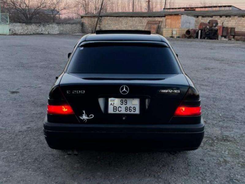 Mercedes C 220, 1997 il, 2.0 L, 324 000 km