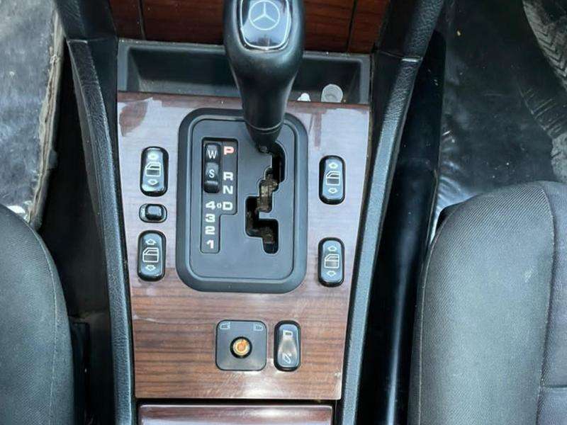 Mercedes C 220, 1997 il, 2.0 L, 324 000 km