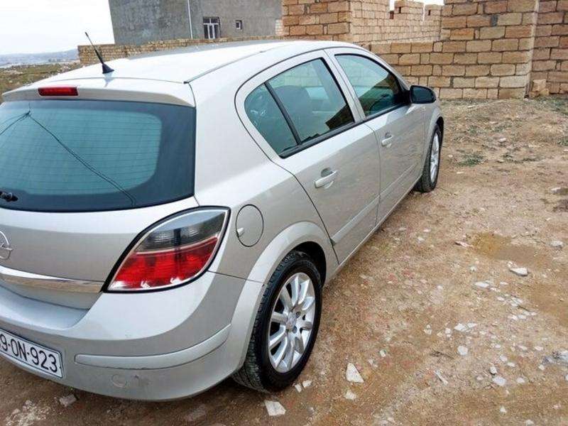 Opel Astra, 2008 il, 1.3 L, 300 000 km