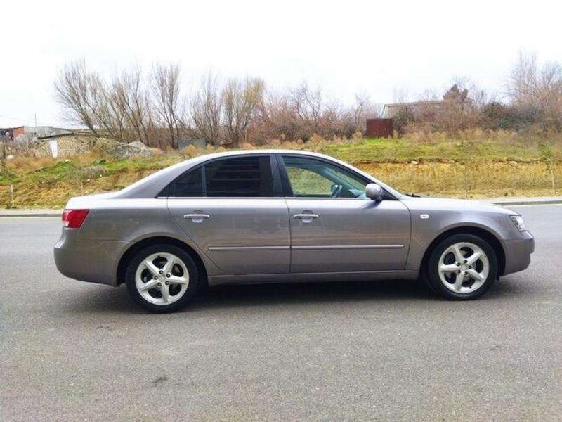 Hyundai Sonata, 2006 il, 2.0 L, 250 000 km