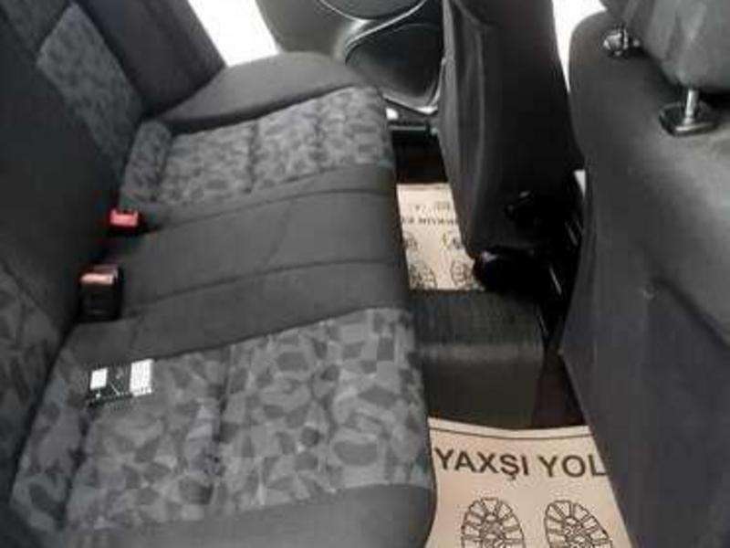 Mercedes C 200, 1998 il, 2.0 L, 240 000 km