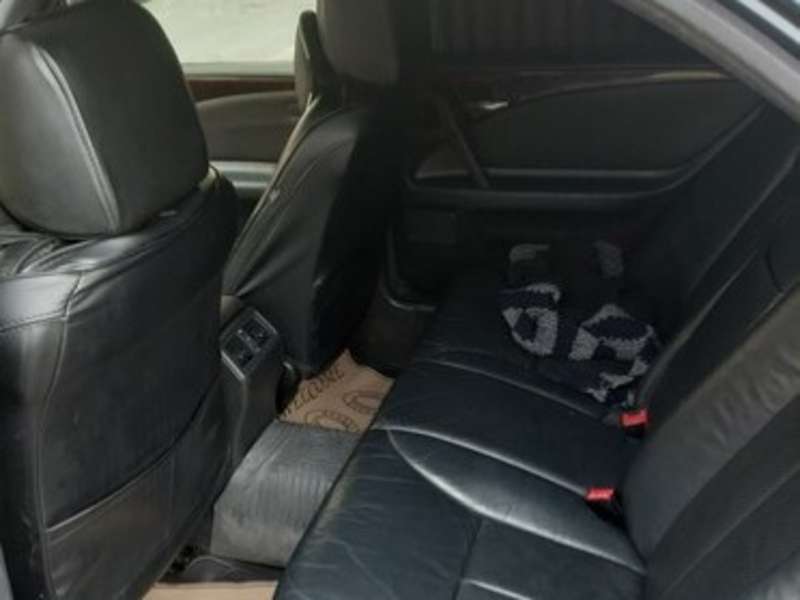 Mercedes E 240, 2001 il, 2.6 L, 350 000 km
