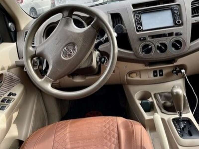 Toyota Fortuner, 2008 il, 2.7 L, 280 000 km