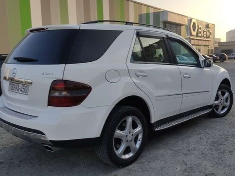 Mercedes ML 350, 2007 il, 3.5 L, 264 000 km