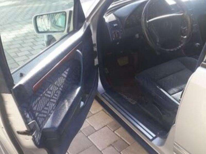 Mercedes C 180, 1995 il, 1.8 L, 295 000 km