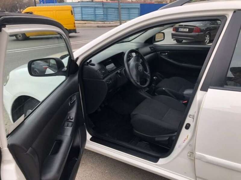 Toyota Corolla, 2006 il, 1.4 L, 178 000 km
