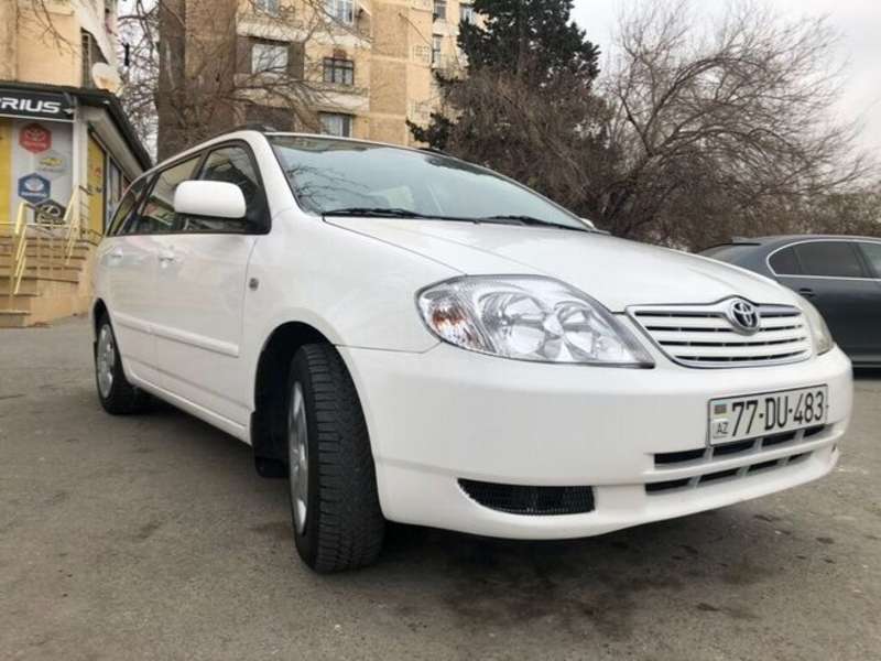 Toyota Corolla, 2006 il, 1.4 L, 178 000 km