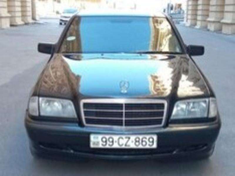 Mercedes C 220, 1999 il, 2.2 L, 283 371 km