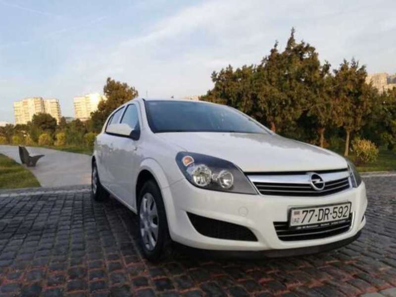 Opel Astra, 2009 il, 1.4 L, 246 000 km