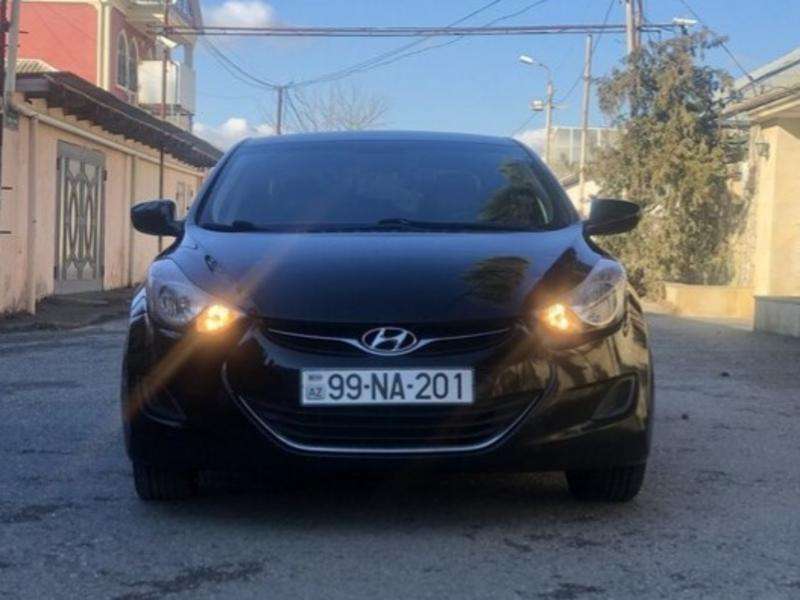 Hyundai Elantra, 2011 il, 1.8 L, 174 000 km