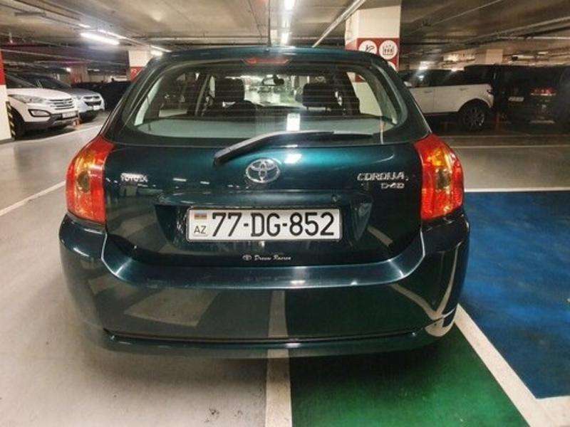 Toyota Corolla, 2005 il, 1.4 L, 143 000 km