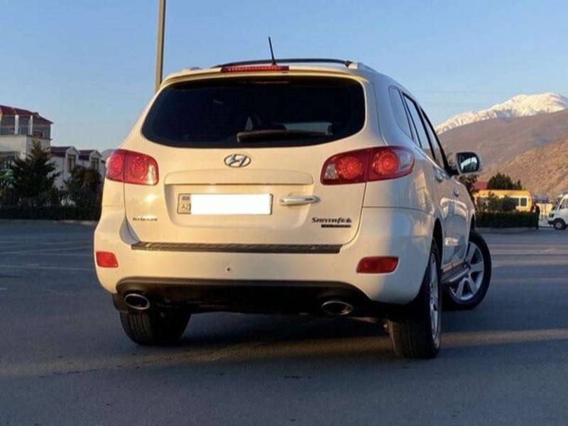 Hyundai Santa Fe, 2009 il, 2.7 L, 175 000 km