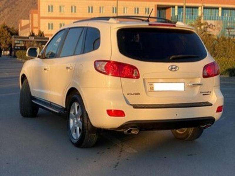 Hyundai Santa Fe, 2009 il, 2.7 L, 175 000 km