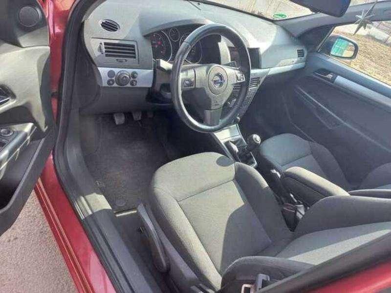Opel Astra, 2006 il, 1.3 L, 197 000 km