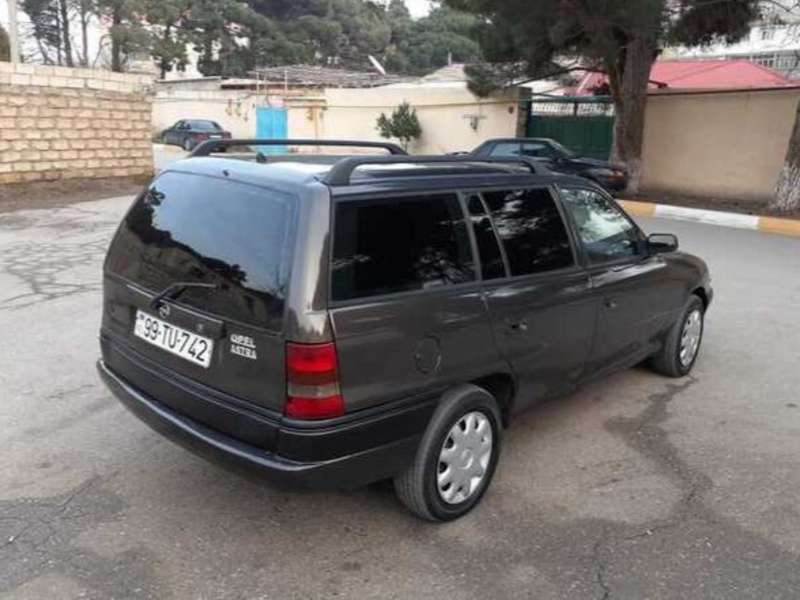 Opel Astra, 1998 il, 1.6 L, 289 000 km