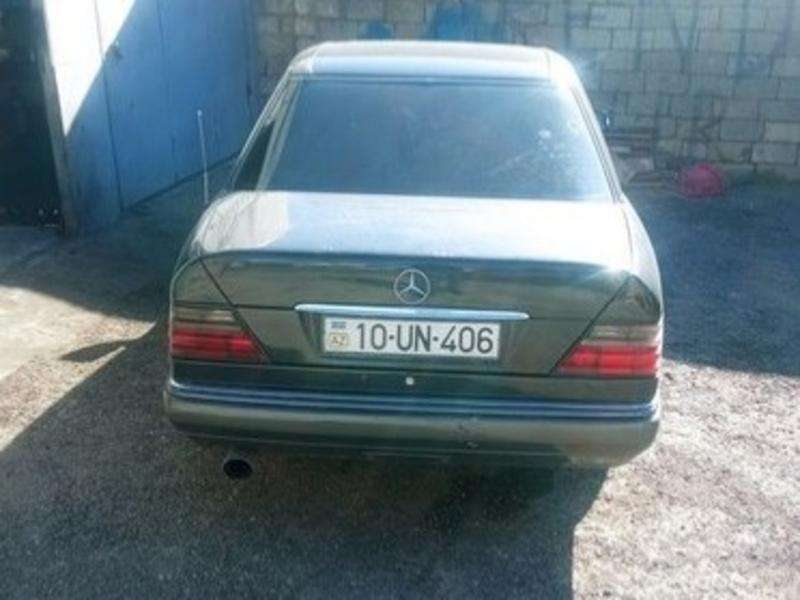 Mercedes E 300, 1995 il, 3.0 L, 400 586 km