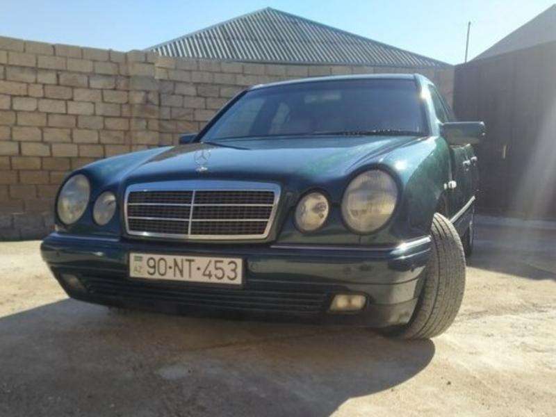 Mercedes E 240, 1998 il, 2.4 L, 245 200 km