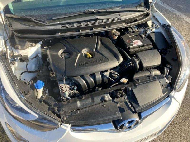 Hyundai Elantra, 2015 il, 1.8 L, 105 642 km