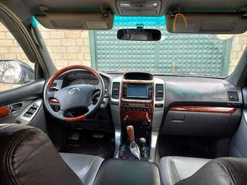 Toyota Prado, 2006 il, 4.0 L, 285 000 km