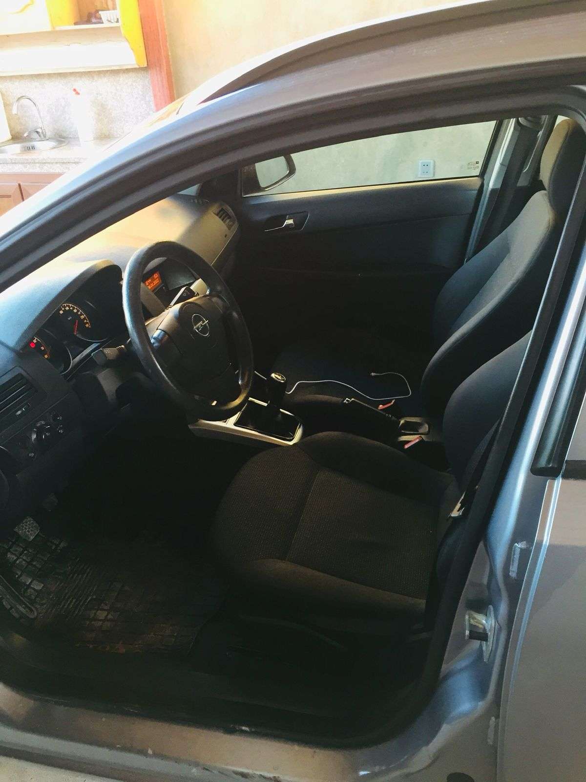 Opel Astra, 2009 il, 1.4 L, 169 000 km