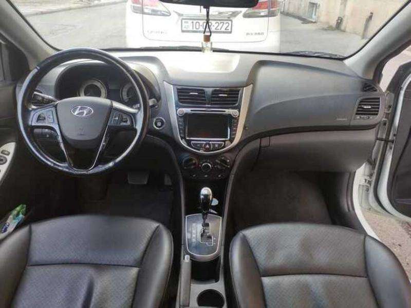 Hyundai Accent, 2013 il, 1.4 L, 168 000 km