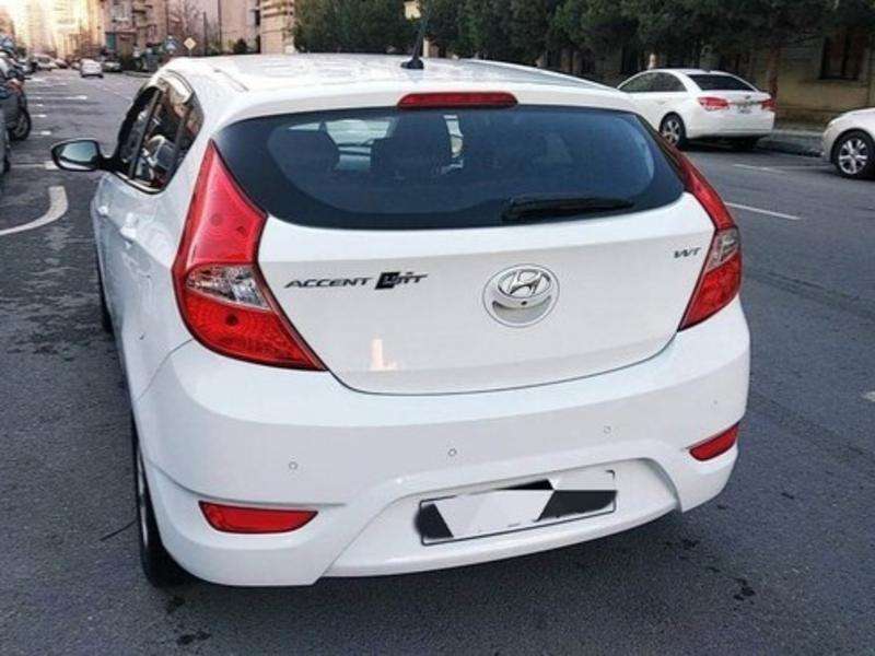 Hyundai Accent, 2013 il, 1.4 L, 168 000 km